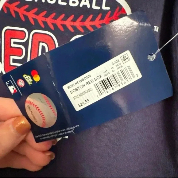 Boston Red Sox Unisex Bodysuit - Picture 4 of 6